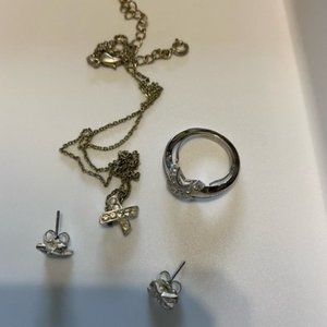 AVON Jewelry Breast Cancer Awareness